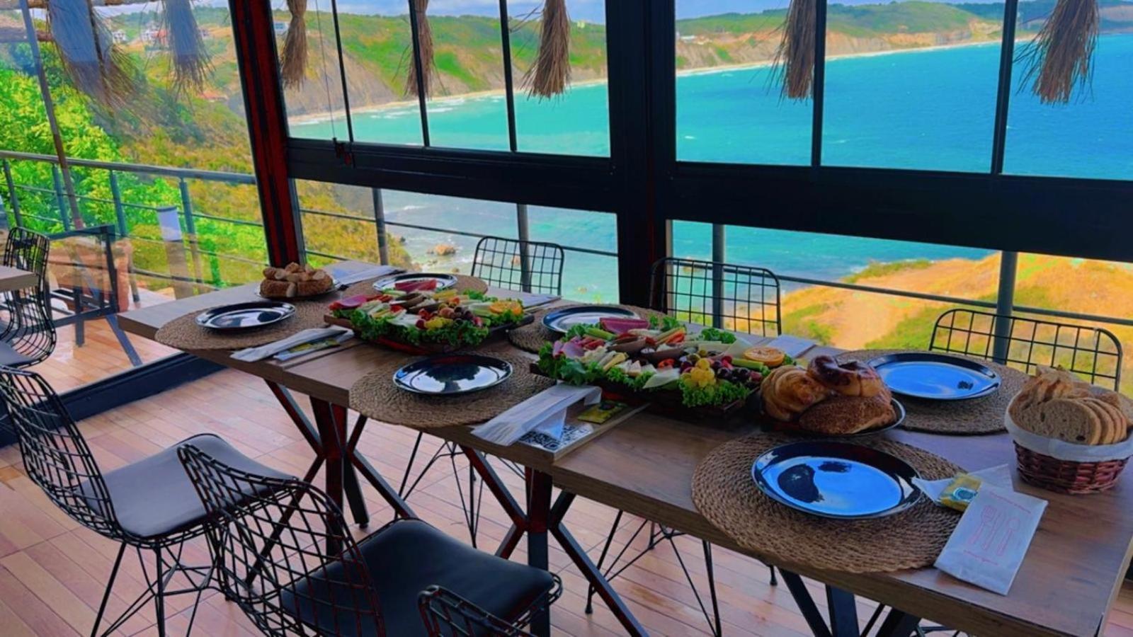 Marina Fener Hotel Istanbul Airport Karaburun  Bagian luar foto